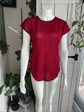 Suzi Shier Women’s Short Sleeve Red Tee with Black Trim XS NWOT